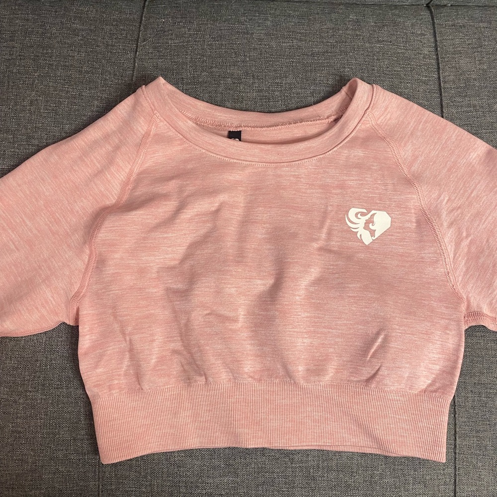 Women’s Best Long Sleeve Crop Top